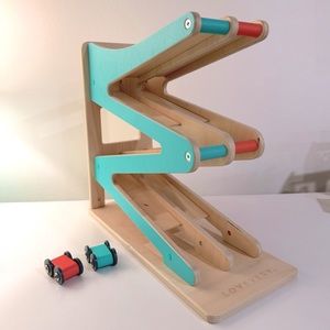 Lovevery Race and Chase Car Ramp